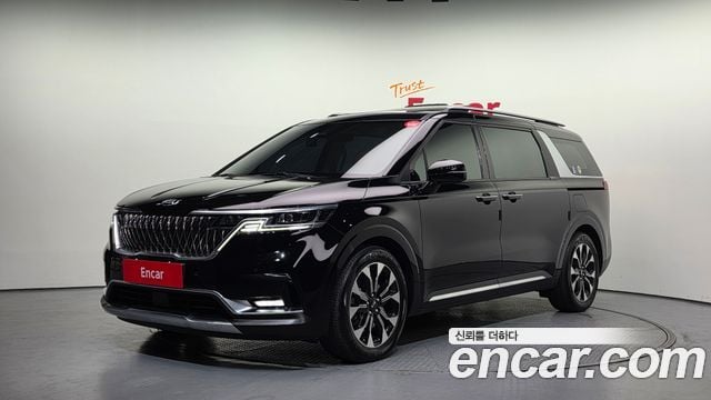 Kia Carnival Gasoline 9-Seater Signature