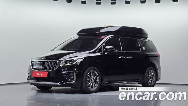 Kia Carnival Benzin 9-Sitzer Hi-Limousine (Umbau)