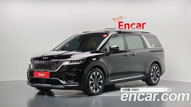 Kia Carnival Gasoline 7-Seater Noblesse