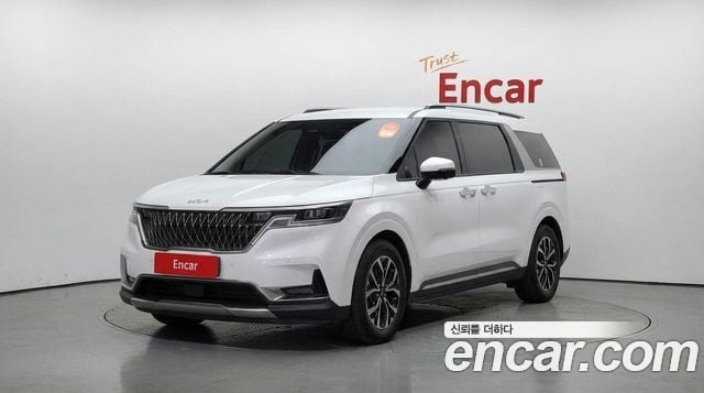Kia Carnival Gasoline 9-Seater Noblesse