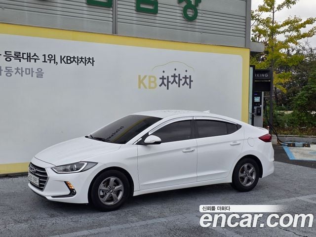 Hyundai Avante 1.6 GDI Smart