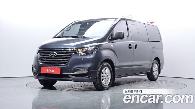 Hyundai Starex Van 5-Sitzer Smart