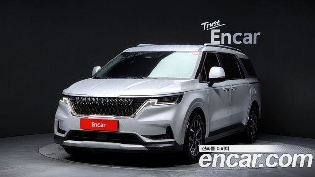 Kia Carnival Gasoline 11-Seater Prestige