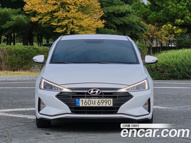 Hyundai Avante 1.6 Smart Choice