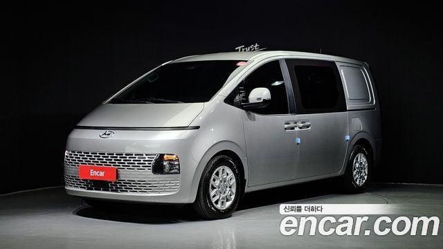 Hyundai Staria Cargo 5-Sitzer Modern