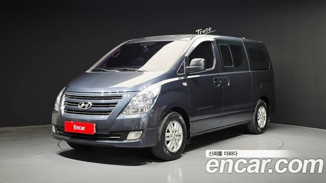 Hyundai Starex 5-Sitzer Van Smart