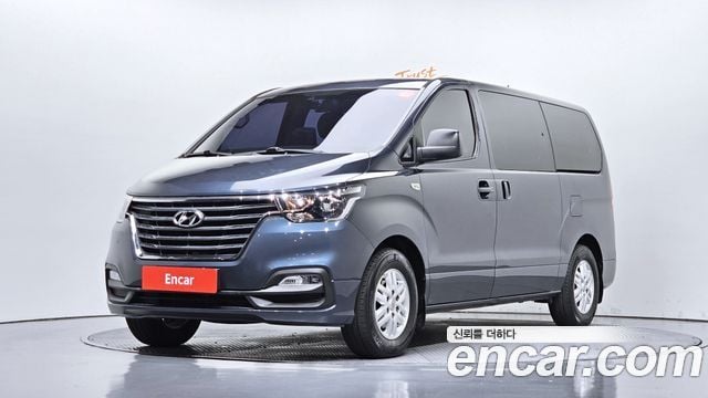 Hyundai Starex Van 5-Sitzer Smart
