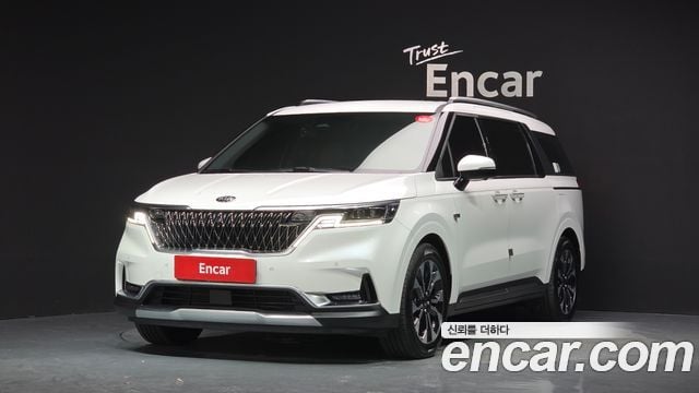 Kia Carnival Gasoline 9-Seater Noblesse
