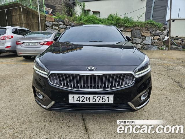 Kia K7 3.0 LPI Deluxe (Mietwagen)
