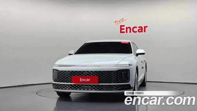 Hyundai Grandeur Hybrid Calligraphy