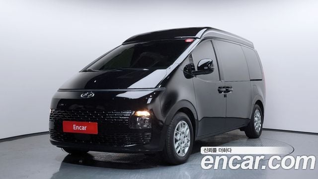 Hyundai Staria 4WD Limousine (Umbau) 9-Sitzer
