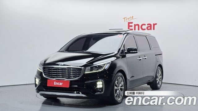 Kia Carnival 9-Sitzer Luxury