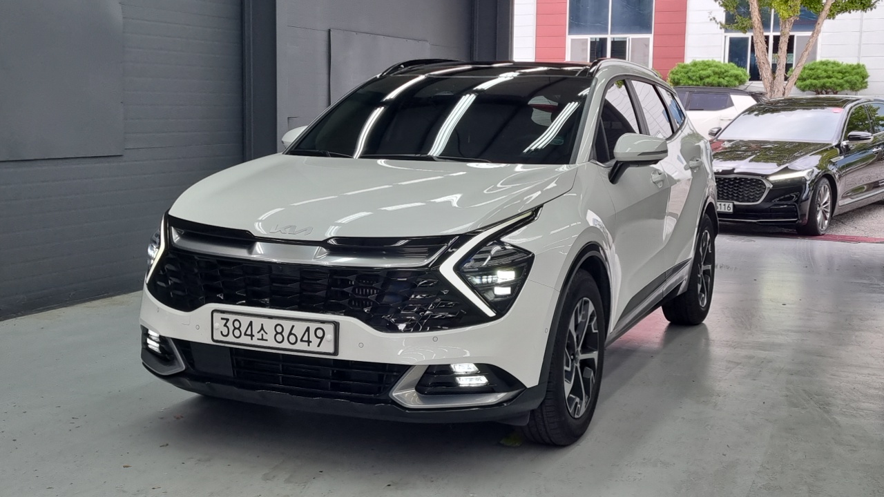 Kia Sportage 5th Gen Hybrid Signature 2WD