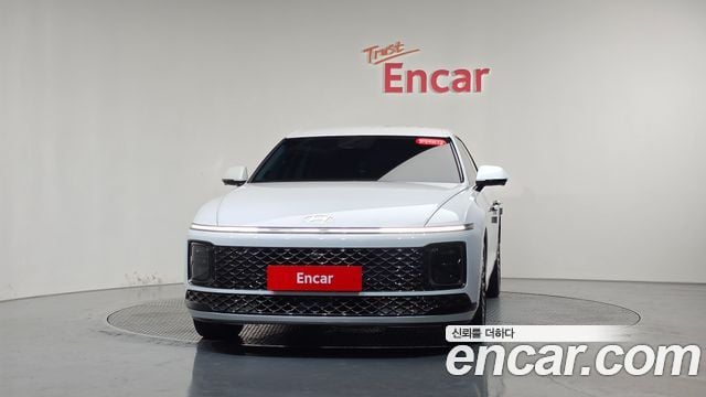 Hyundai Grandeur Hybrid Calligraphy