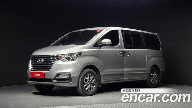 Hyundai Starex 4WD Urban 9-Sitzer Premium Special