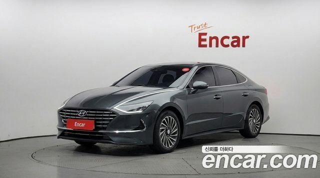 Hyundai Sonata Hybrid Premium Plus