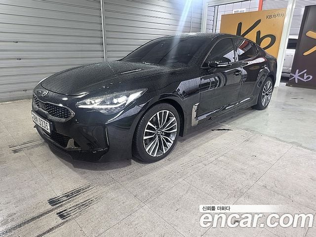 Kia Stinger 2.0 Turbo 2WD Platinum