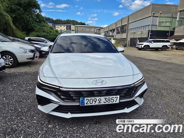 Hyundai Avante 1.6 Inspiration