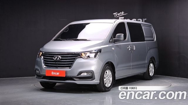 Hyundai Starex Van 5-Sitzer Modern