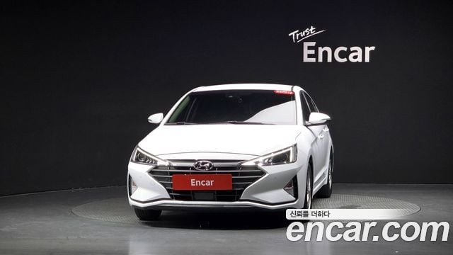 Hyundai Avante 1.6 Smart