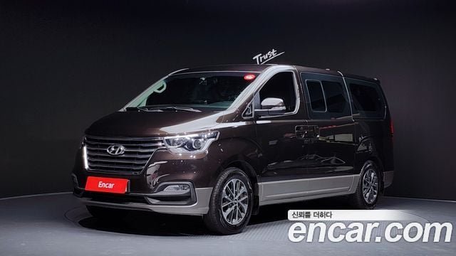 Hyundai Starex Eoban 9-Seater Exclusive