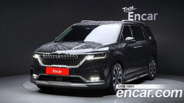 Kia Carnival Diesel 9-Seater Signature