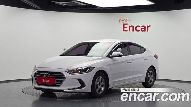 Hyundai Avante 1.6 GDI Smart