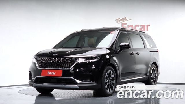 Kia Carnival Diesel 9-Seater Signature