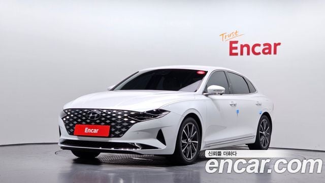 Hyundai Grandeur 2.5 Le Blanc