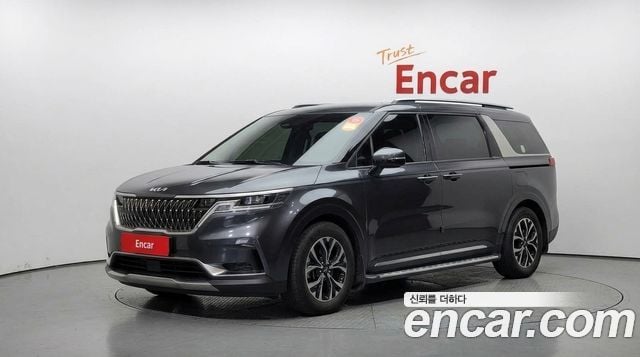 Kia Carnival Diesel 9-Seater Noblesse