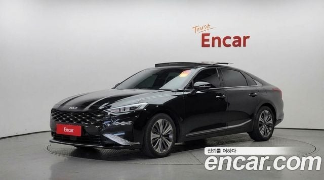 Kia K8 Hybrid Noblesse