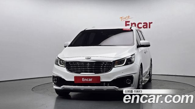 Kia Carnival 7-Sitzer Limousine President