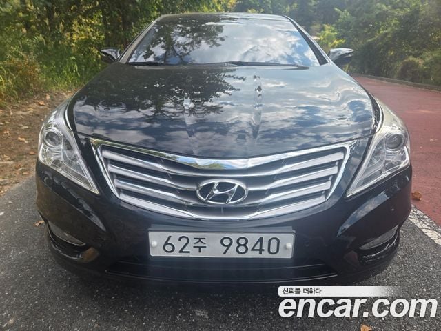 Hyundai Grandeur HG300 Prime