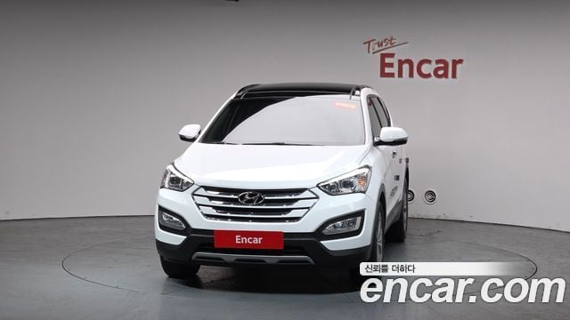 Hyundai Santa Fe Diesel (e-VGT) 2.0 2WD Exclusive