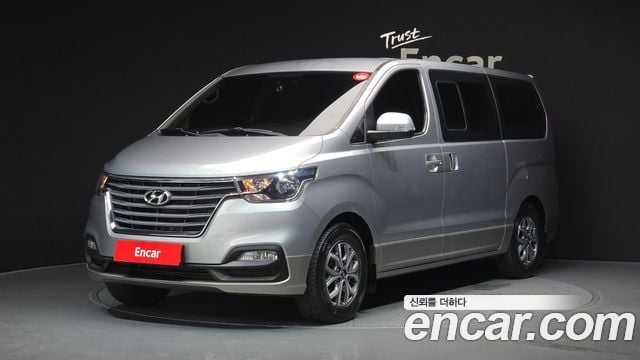 Hyundai Starex Urban 9-Sitzer Premium Special