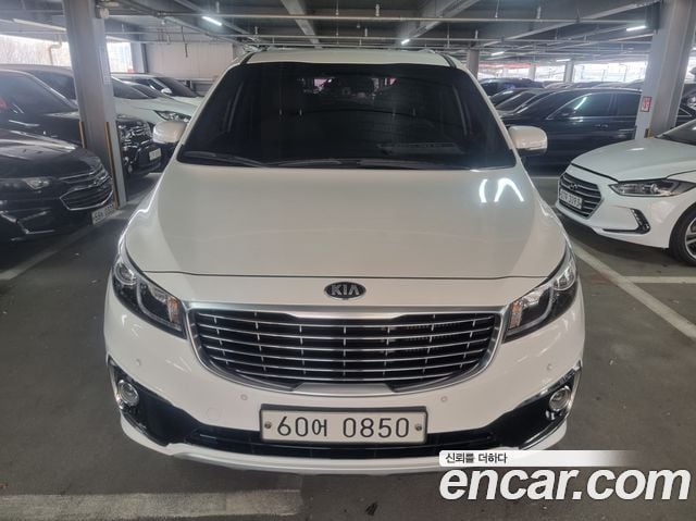 Kia Carnival 9-Sitzer Prestige