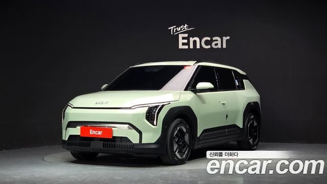 Kia EV3 Long Range 2WD Earth