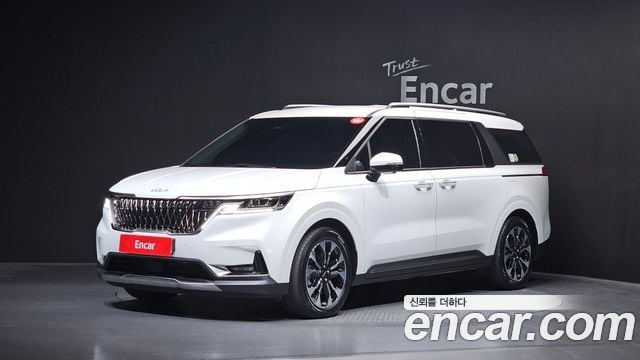 Kia Carnival Gasoline 9-Seater Noblesse