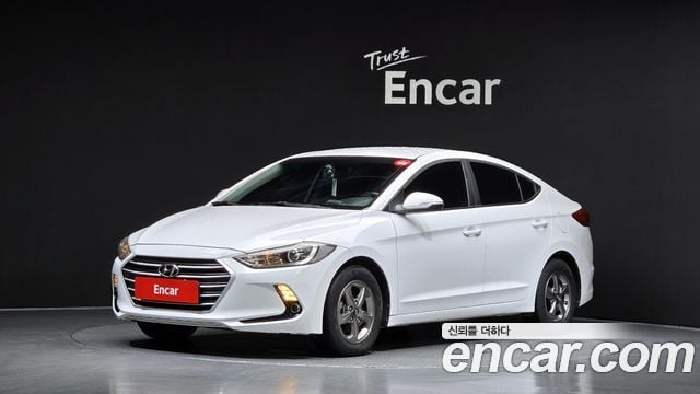 Hyundai Avante 1.6 e-VGT Smart
