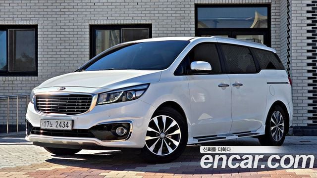 Kia Carnival 9-Sitzer Luxury