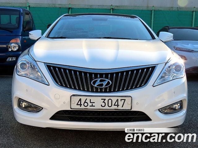 Hyundai Grandeur HG240 Modern