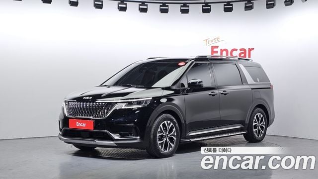 Kia Carnival Gasoline 9-Seater Noblesse