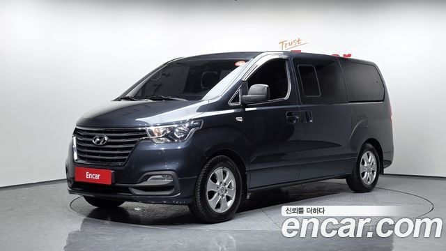 Hyundai Starex Urban 9-Sitzer Premium