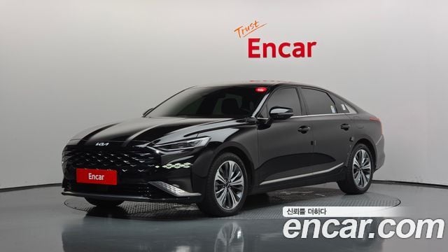 Kia K8 Hybrid Noblesse