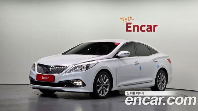 Hyundai Grandeur HG220 Diesel Premium