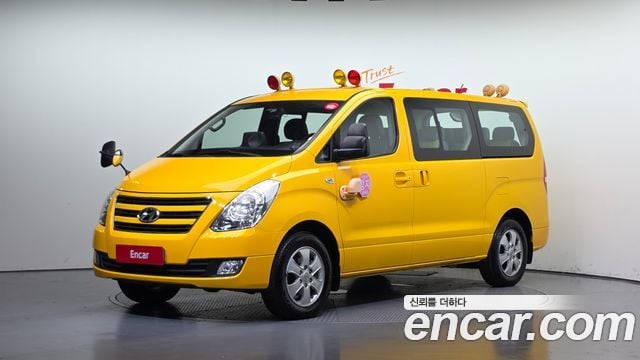 Hyundai Starex 4WD Schulbus