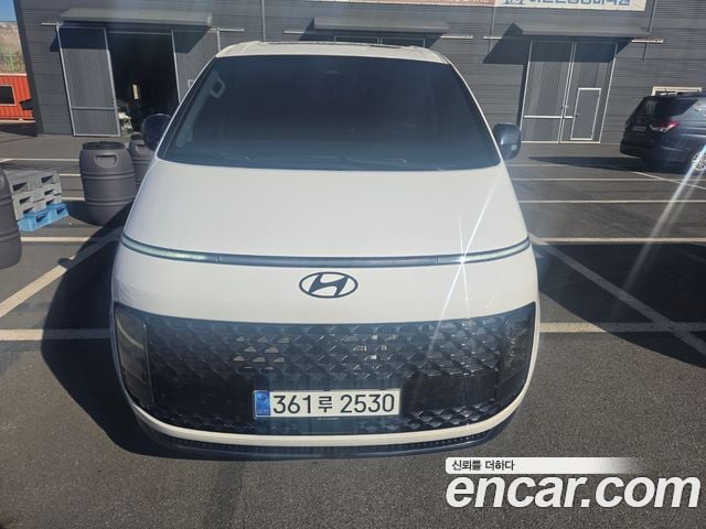 Hyundai Staria HEV 1.6 Lounge 9-Sitzer Inspiration