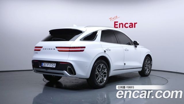 Genesis GV70 2.5T Benzin 2WD