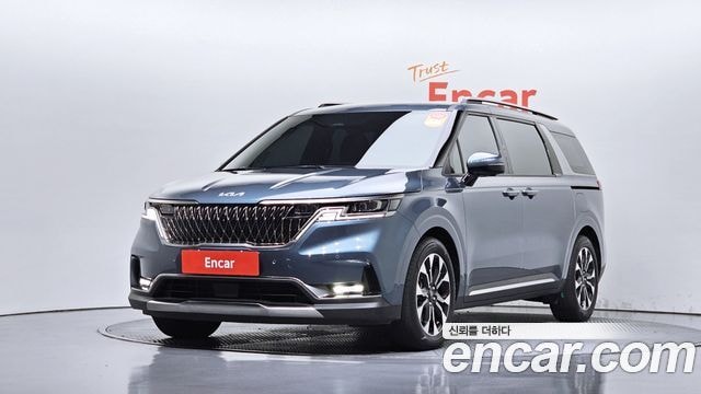 Kia Carnival Benzin 7-Sitzer Outdoor Noblesse