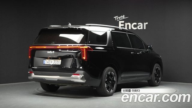 Kia Canival Diesel 7-Seater Autdoeo Noblesse